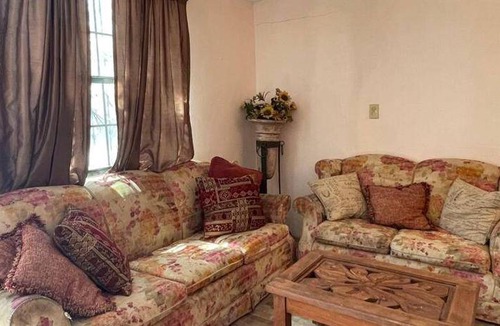 Piedras Negras Apartment | Apartment ∙ 2 bedrooms ∙ 2 guests