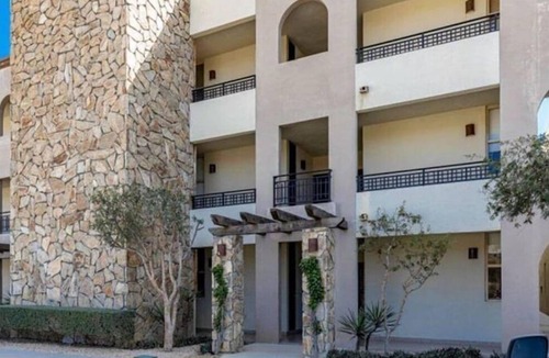 Cabo San Lucas Condo | Arch view Ground level condo in Cabo San Lucas