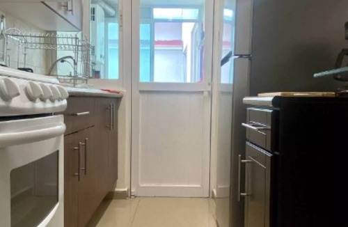 Reforma Apartment | B602- 2BR/2BTH - One Bedroom Apartment, Sleeps 4