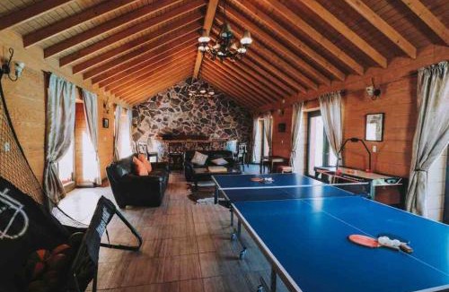 San Antonio de las Minas Ski Chalet | Baja Vineyard Lodge - Luxury in Valle de Guadalupe with pool