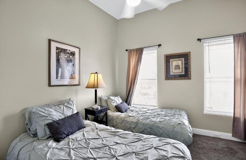 Canton Apartment | Baltimore premier townhouse