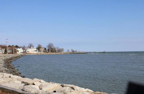 Cape Anne House | Bay Front Manor House