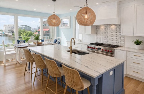 Ship Bottom House | Bayfront 6BR w Heated Pool & Dock Rooftop Easy Walk to Beach