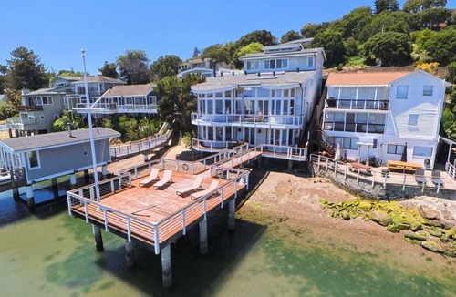San Rafael House | Bayfront Yacht-Style Home | Private Pier