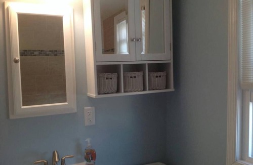 Ship Bottom House | Beach Badges. WiFi. Outdoor Shower. Deck.Ocean Side Duplex in Brighton Beach.