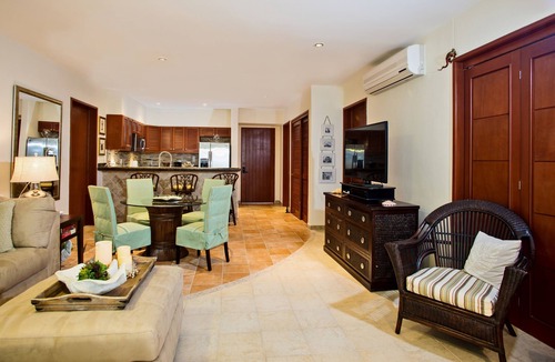 Costa Maya Condo | Beach Front Caribbean Paradise - Cozumel Mexico - Casa de Case #7230 RR