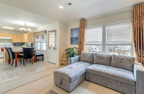 Morehead City Cottage | Beach, Pier Access! Pet-friendly Crystal Coast Gem