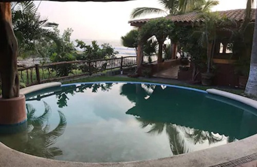 Saladita House | Beachfront Casita Surrounded by Gardens & Pool