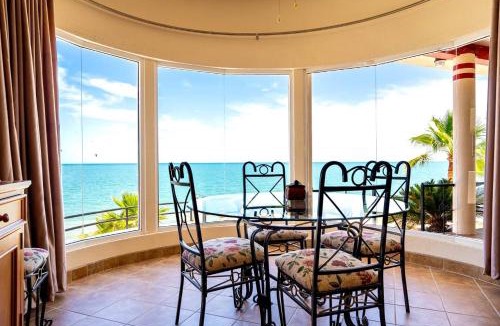 Villas de Las Palmas House | Beachfront condo for rent in Villas de Las Palmas San Felipe