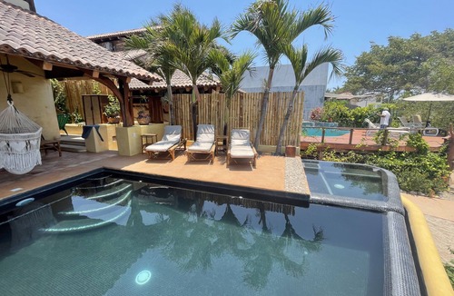 Troncones House | Beachfront Luxury home/w hot tub and infinity pool