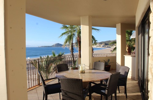 San Jose del Cabo Condo | Beachfront Penthouse in El Zalate 3bed 3bath