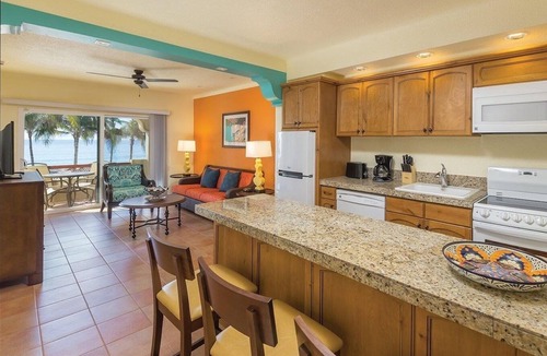 El Marasal Apartment | Beachside 2BR Condo in well appointed resort