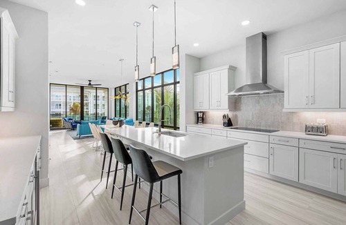 Melbourne Beach Condo | Beachside Breeze | NEW Beachfront Condo w Ocean Views, Balcony & Premium Decor