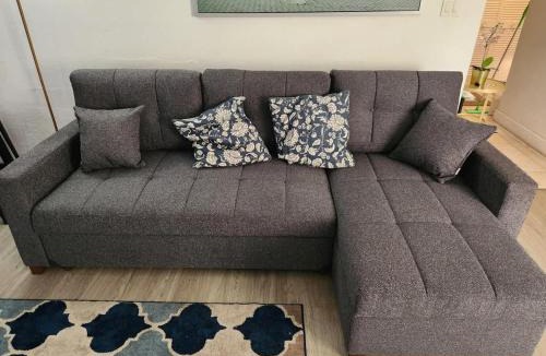 Southwest Orlando House | Beautiful 2-Bedroom Condo Near Universal and other Orlando Attractions, King Bed & Wi-Fi