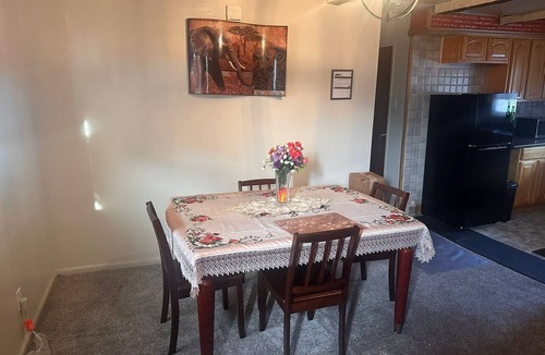 East Flatbush Apartment | Beautiful Brooklyn Home Spacious Clean & Comfortable