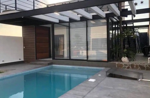 Jojutla House | Beautiful House in Tequesquitengon