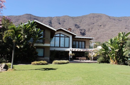 San Juan Cosala House | BEAUTIFUL HOUSE WITH VIEW OF THE CHAPALA LAKE