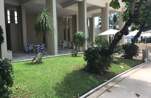 Club Deportivo Apartment | Beautiful Penthouse - pool /beach access/excellent view of the bay