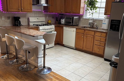 The Heights House | Beautiful place 5 minutes to the play ground. 10 mints to Met life Stadium,