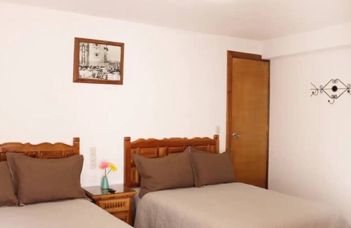 Centro Apartment | Beautiful room ESMERALDA in the heart of TAXCOMAGICO