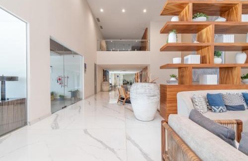 Zona Dorada Apartment | Beautiful views on the 10th floor in Camino al Mar