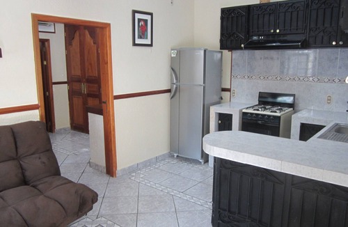 Raquet Club Villa | BEAUTIFUL VILLA BYE THE LAKE