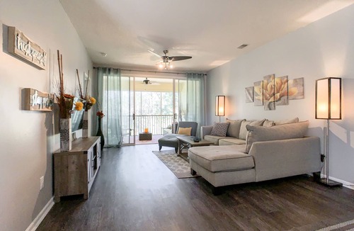 Red Hill Condo | BEAUTIFULLY CONDO IN LEGENDS GOLF RESORT
