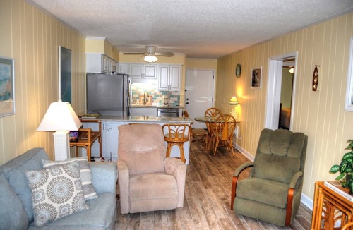 Myrtle Beach Condo | Beautifully furnished condo located near many local attractions!