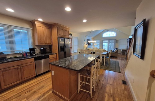 Townsend's Inlet House | Best Sunsets in Sea Isle - Bay Block Rental- 2 Blocks to Beach- Townsend Inlet