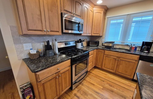 Townsend's Inlet House | Best Sunsets in Sea Isle - Bay Block Rental- 2 Blocks to Beach- Townsend Inlet