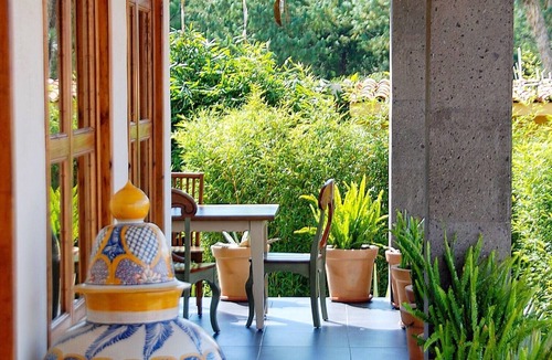 Santa Fe de la Laguna Cabin | Big Cabin in Sandunga Cabañas Breakfast Included!