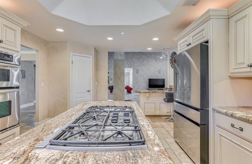 Clovis House | Billiards & Private Pool: Bright Clovis Home!