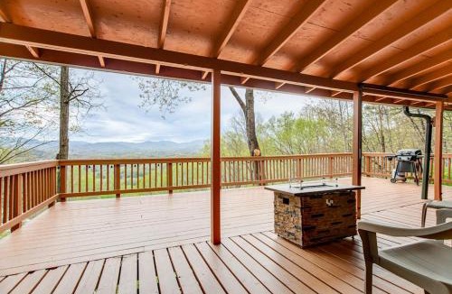 Franklin House | Black Bear Cabin Fox Mountain