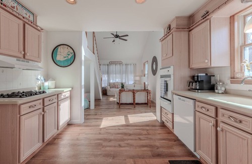 Villas House | Bleu Cottage on the Bay