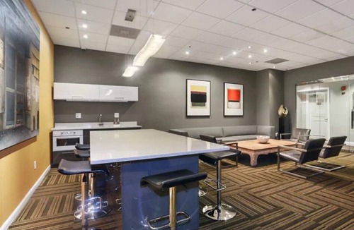Connecticut Ave - K Street Apartment | Blueground | Connecticut Ave/K Street, rooftop, nr White House
