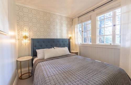 Northwood Hotel | Boho Manor Resort - Room 28