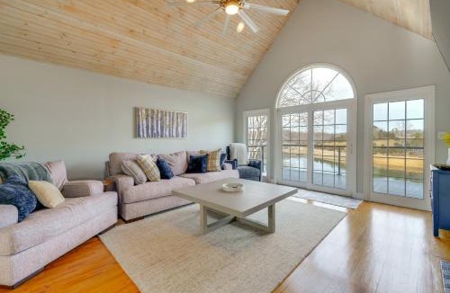 Piney Flats House | Boone Lake Getaway 6 Mi to Bristol Speedway!