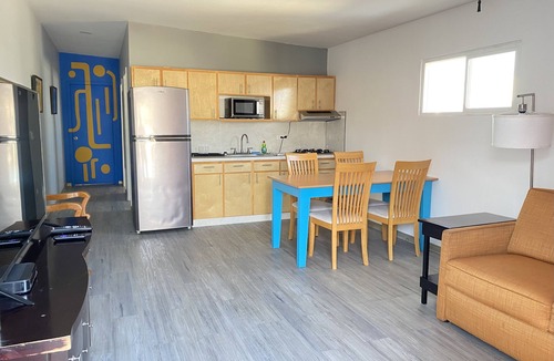 Valle Dorado Apartment | Brand new apartment in safe and quite neighborhood with lots of colorful art-dec