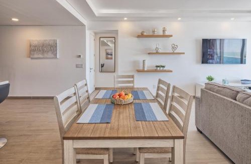Puerto Penasco Apartment | Brand New Contemporary 1 Bed Oceanfront Condo at Encantame Towers Verano E1203