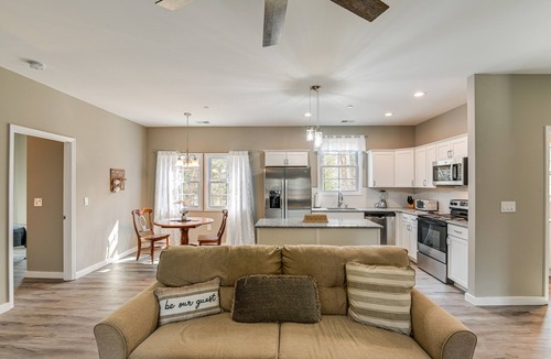 Kingston Springs House | Bright Kingston Springs Home < 22 Mi to Nashville