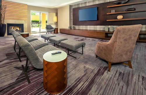 Bethlehem Hotel | Budget-Friendly Stay in Bethlehem! Pets are Welcome, Relax in the Outdoor Patio!