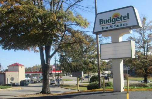 Rockingham Hotel | Budgetel Inn & Suites