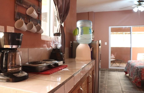 La Manzanilla Hotel | Bungalows Casa Blanca