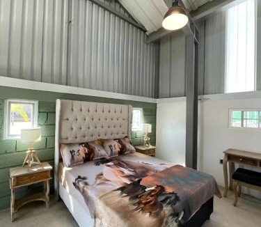 Ixtapan de la Sal Other | Cabaña tipo granero Granglam Ixkapada glamping