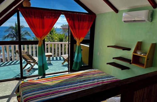 Puerto Angel House | Cabañas Los Colibries