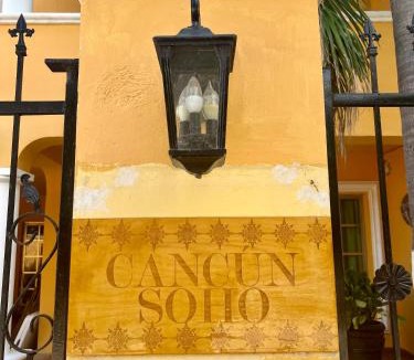 Alfredo V. Bonfil Bed & Breakfast | Cancun-Soho