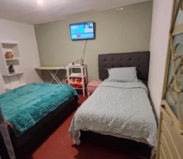 Santa Lucia House | Casa acogedora y colonial en San Cristobal LC