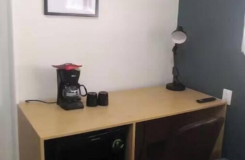 Zona Minerva House | Casa Almera - Colonia Americana - 8 BR 8.5 bath AC