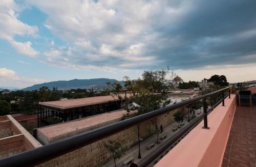 Ruta Independencia House | Casa Alta Vista Terraza diseno ubicacion AC