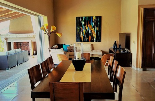 Manzanillo House | Casa Buena Suerte, Your Upscale Paradise Awaits!